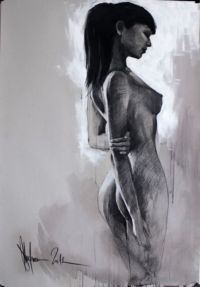 Nude #340 (2012) Chalk on Paper. Size: 39.37H x 27.55W x 5D / 100x70cm